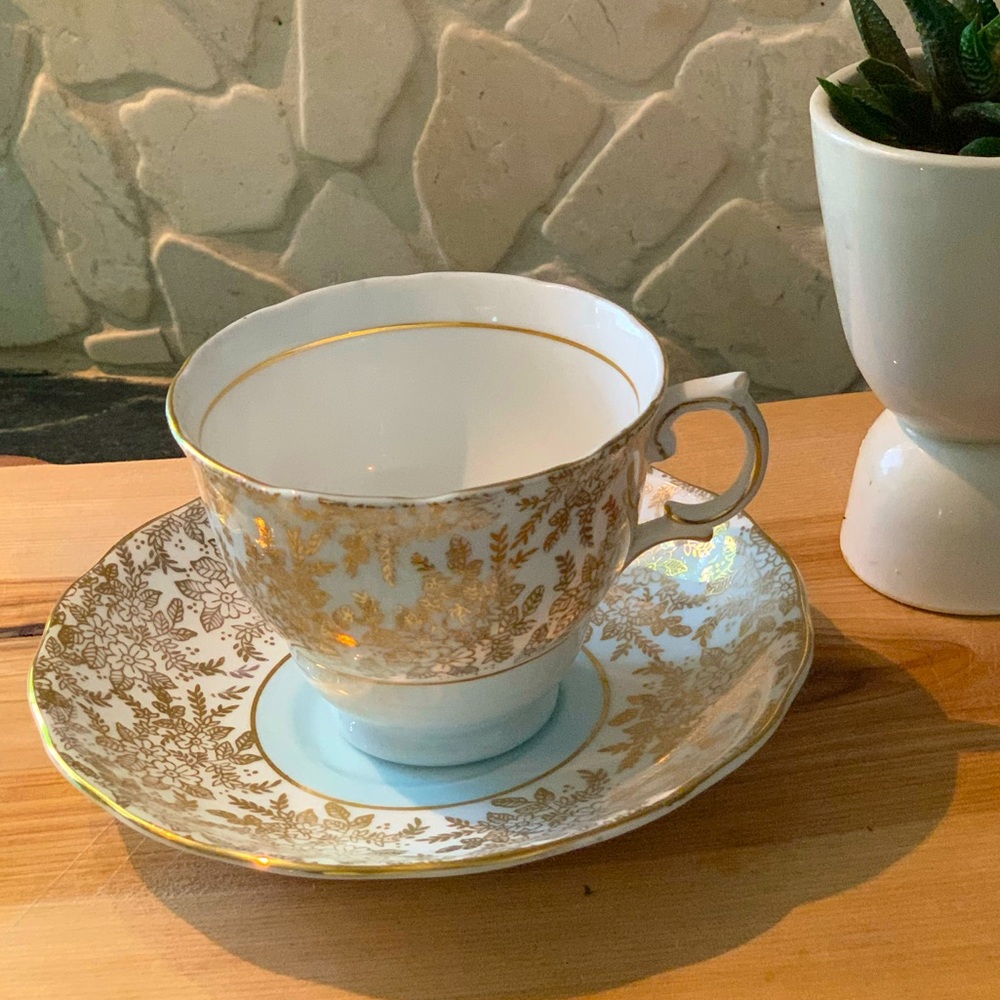 COLCLOUGH | Tea Cup & Saucer | Floral Harlequin Pattern